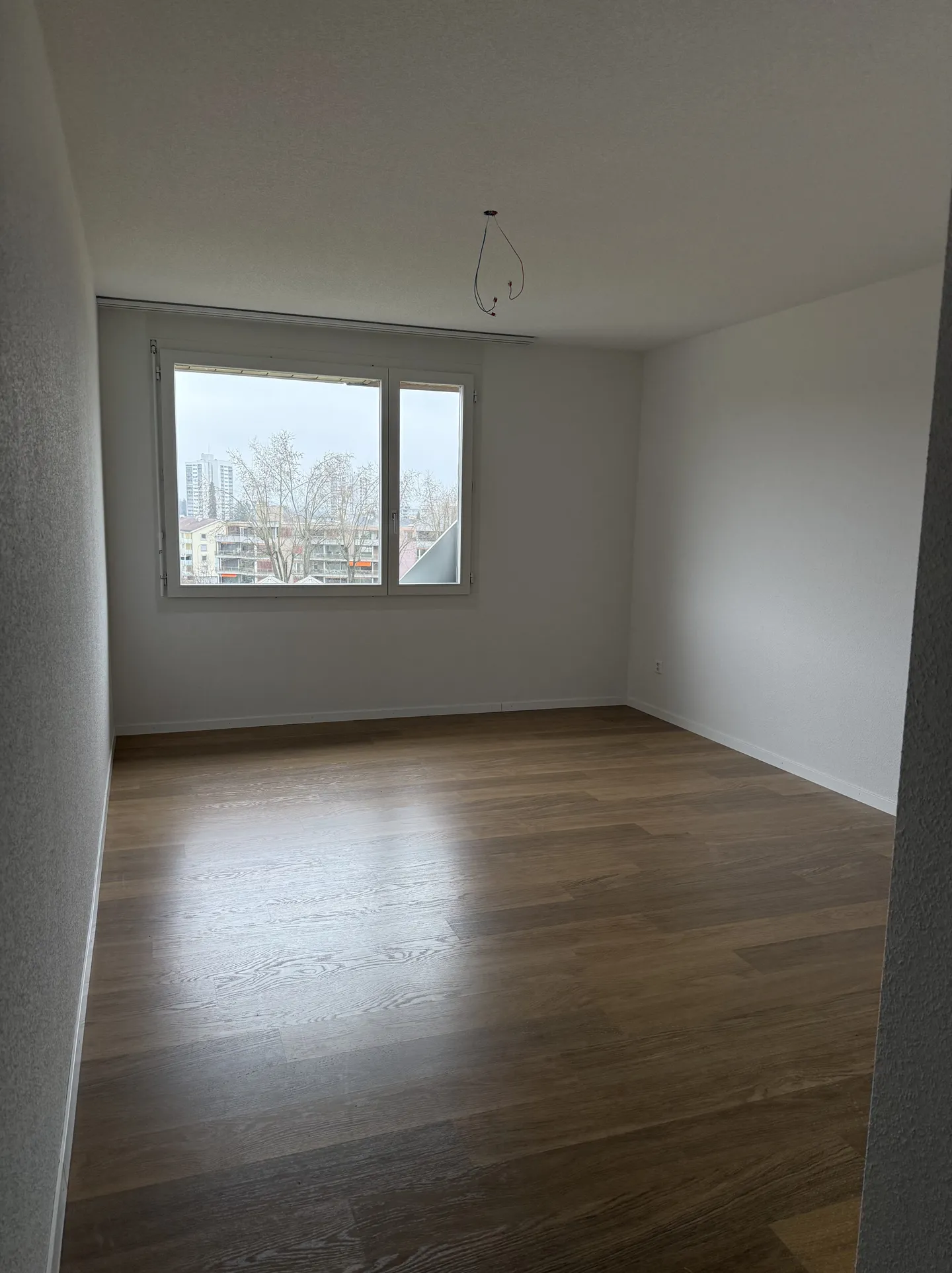 Appartement moderne de 3,5 pièces dans un emplacement calme - Photo 4 sur 5
