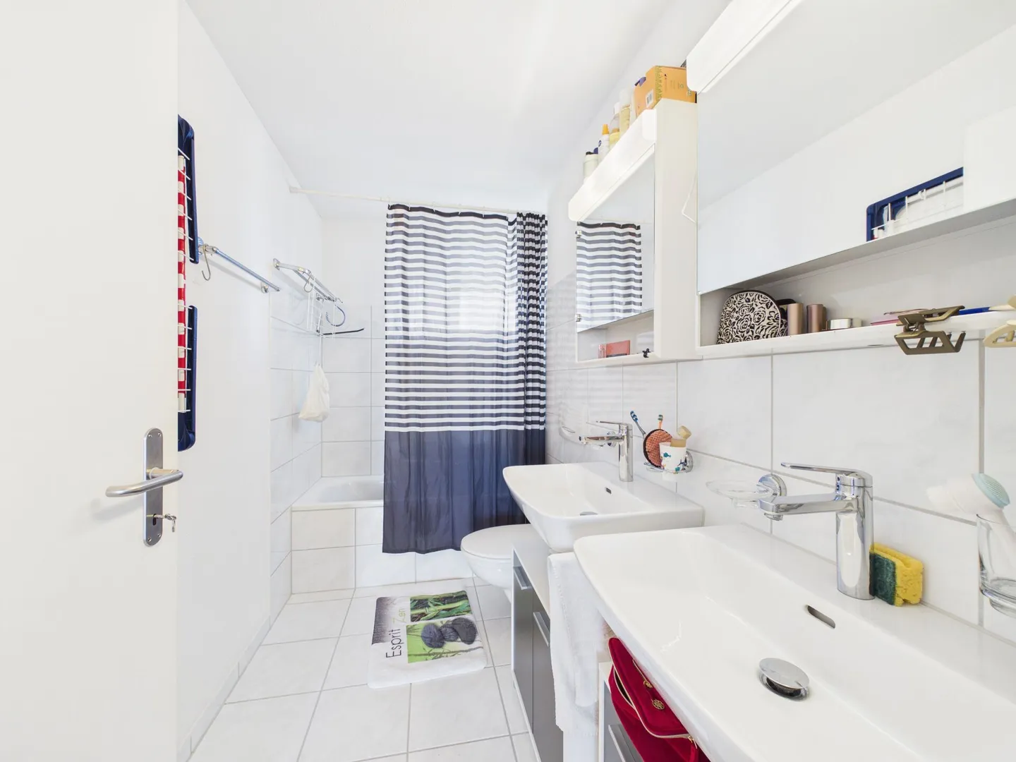 Geräumige Wohnung in Niederuzwil - Foto 3 von 6