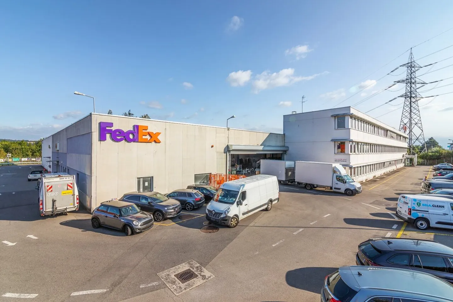 Helle Büros 160 m2 - Nahe Autobahn/Transport - Flexibler Mietvertrag - Foto 3 von 3