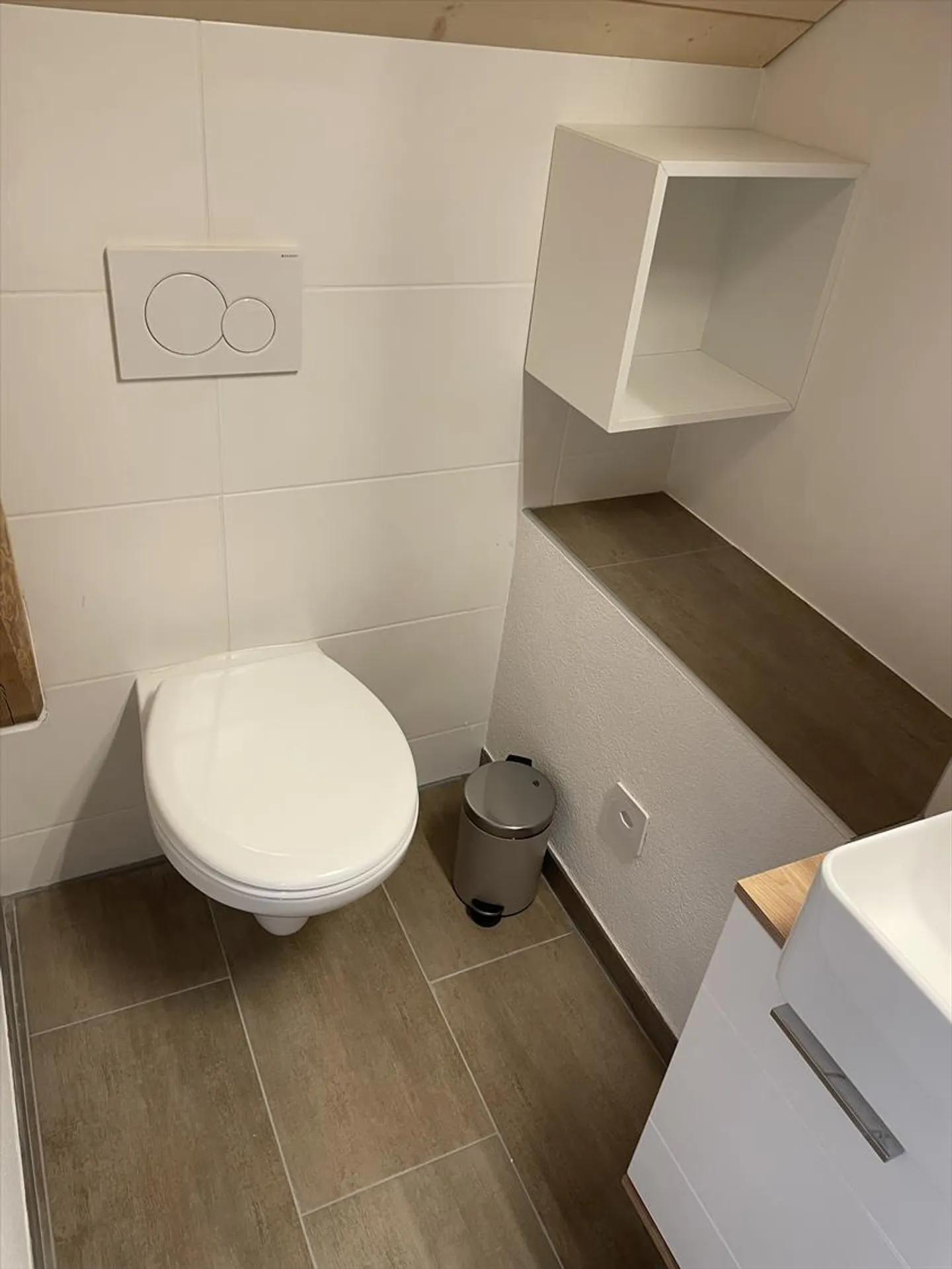 Camera 1.5 stanze - Foto 3 di 6