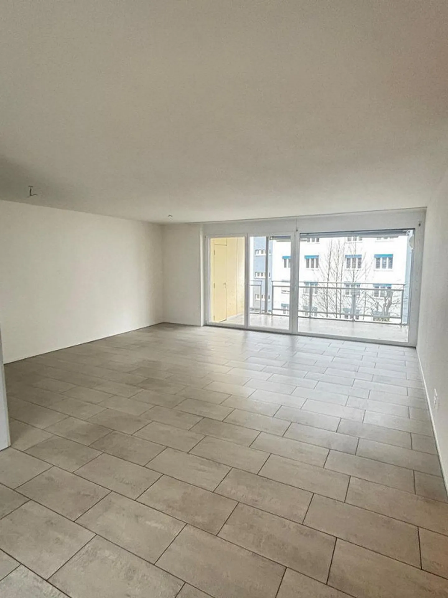 Belle appartement de 5.5 pièces à louer à Zofingen! - Photo 3 sur 8