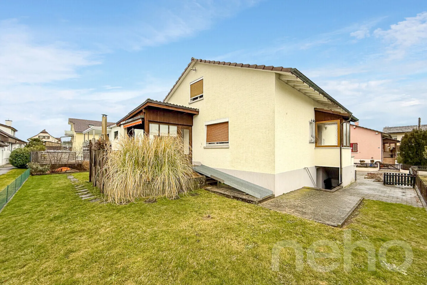 Detached single-family house in a quiet location with expansion potential - Photo 11 of 12