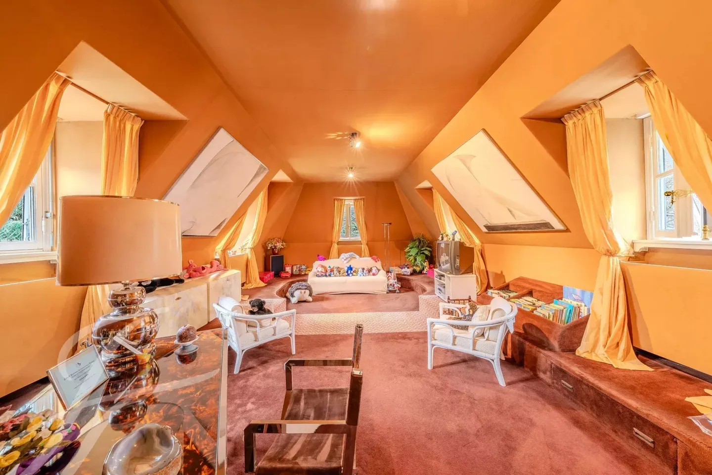 EXKLUSIVITÄT - Außergewöhnliches Herrenhaus 20 Minuten von Genf - Foto 13 von 16