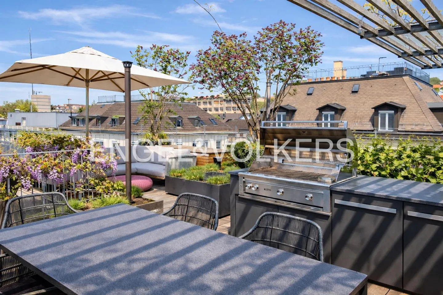 Stilvolle Wohnung mit Dachterrasse - Foto 1 von 9