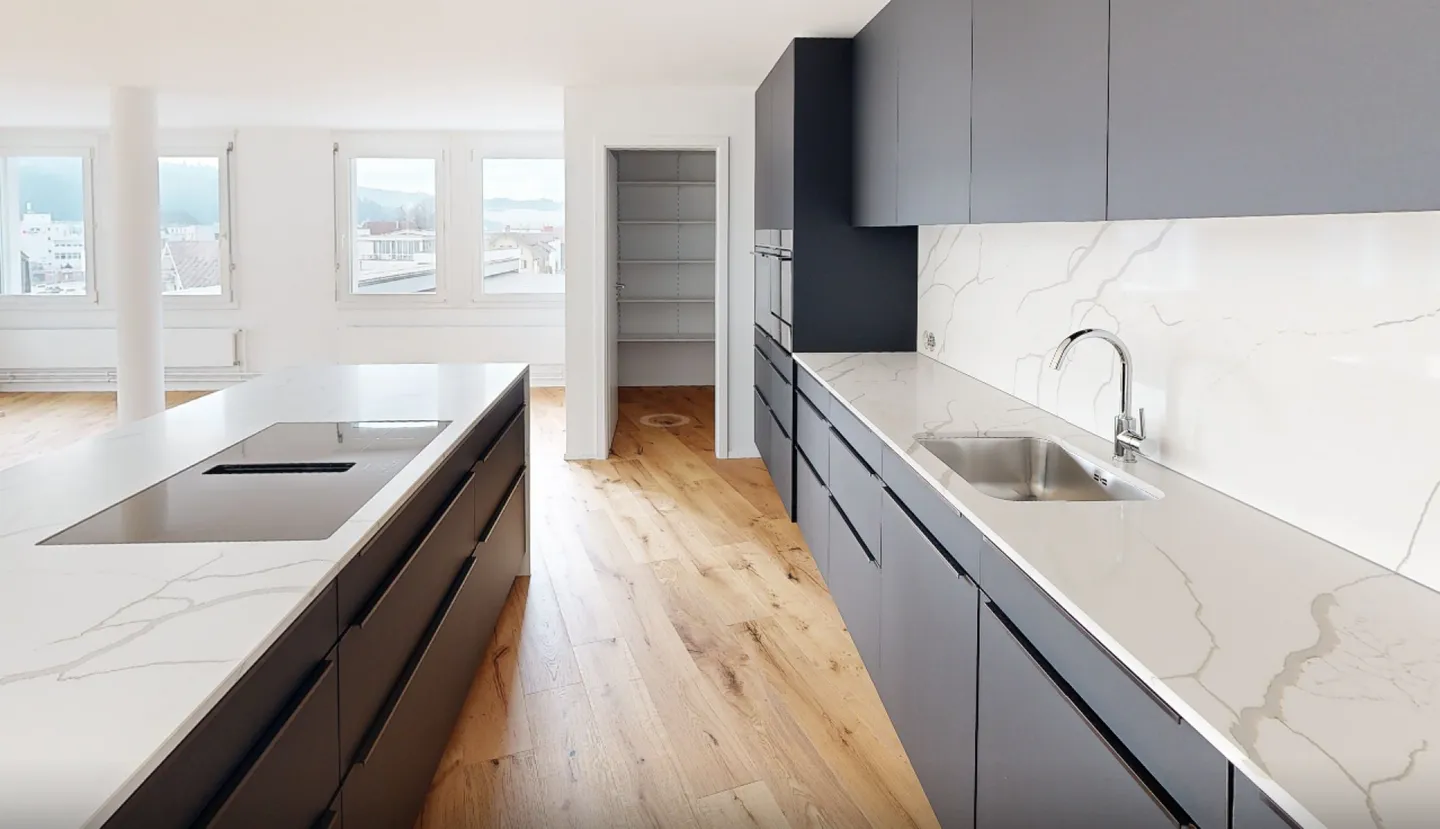 Spacious Dream Apartment - Modern Renovated and Ready to Move In - Photo 7 of 8