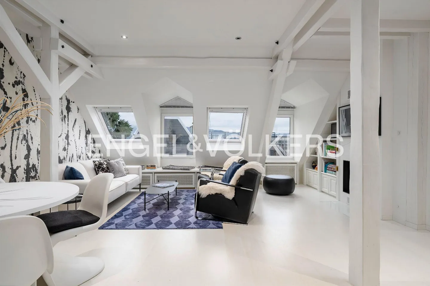Stilvolle Wohnung mit Dachterrasse - Foto 4 von 9