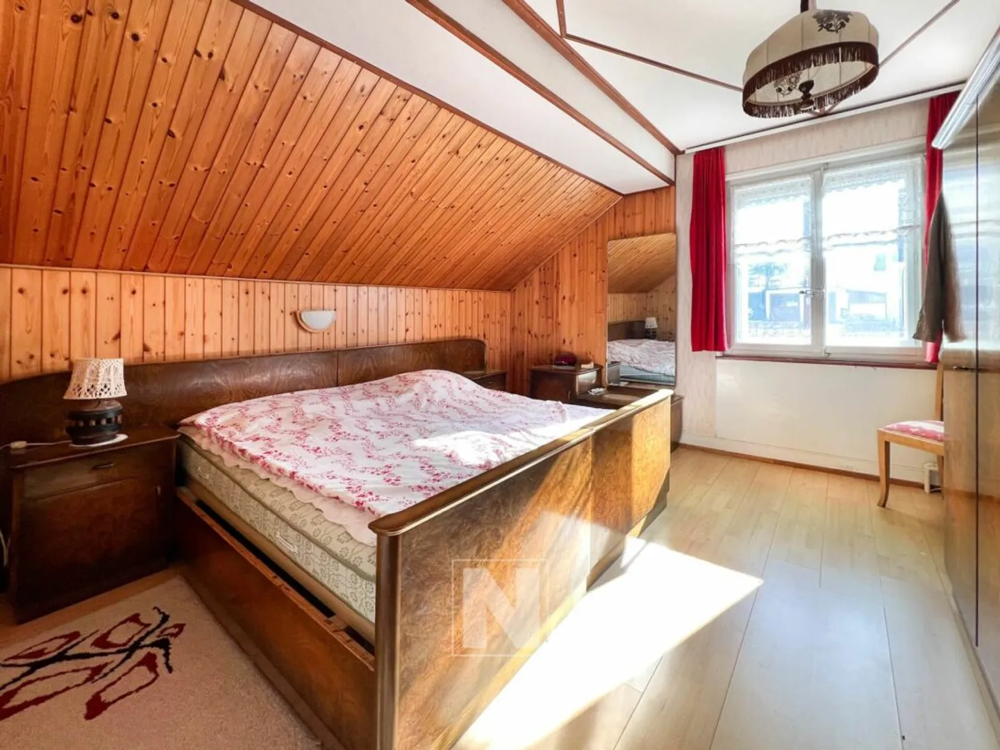 Villa with Lake Joux View - Photo 9 of 15