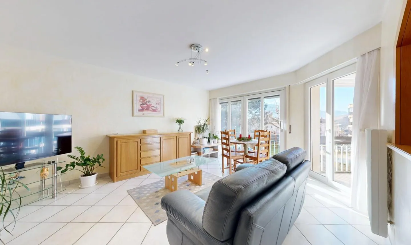 Apartment for sale - Photo 1 of 11