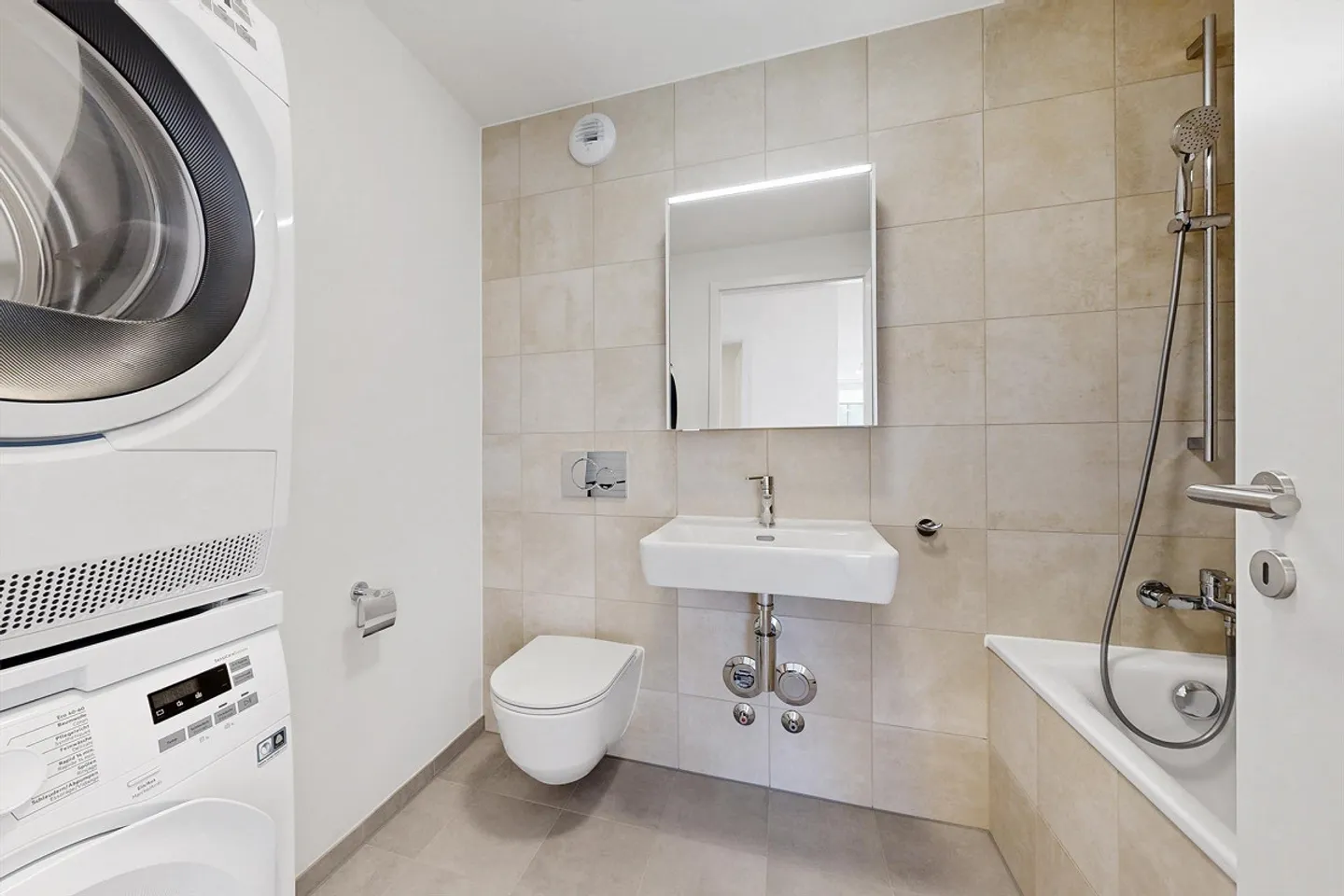 Moderno appartamento di 2,5 stanze nel quartiere delle pianure di Loup! - Foto 5 di 10