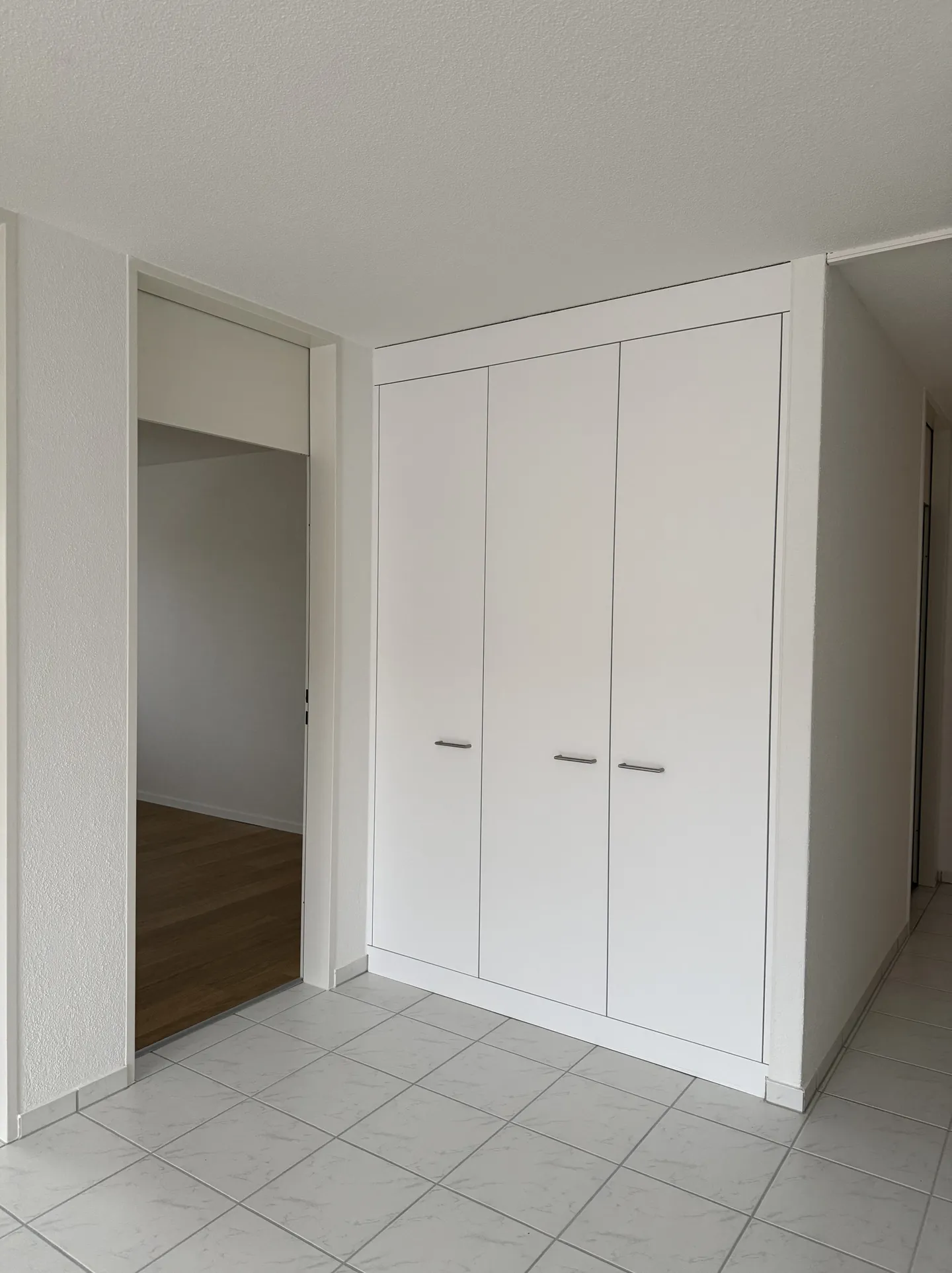 Appartamento moderno di 4,5 stanze in una posizione tranquilla - Foto 5 di 5