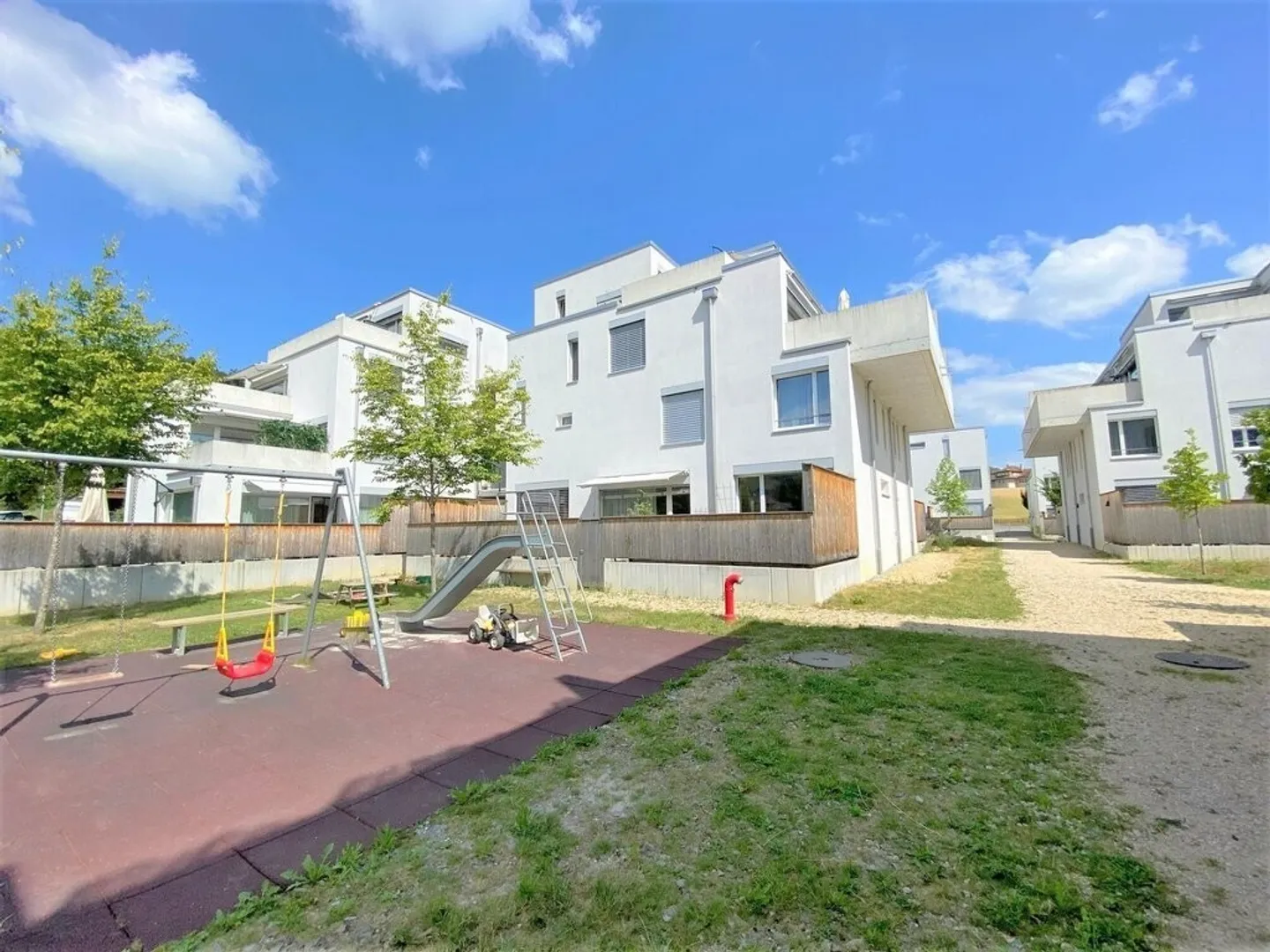 Moderne 4.5-Zimmerwohnung in Boll - Foto 8 von 8
