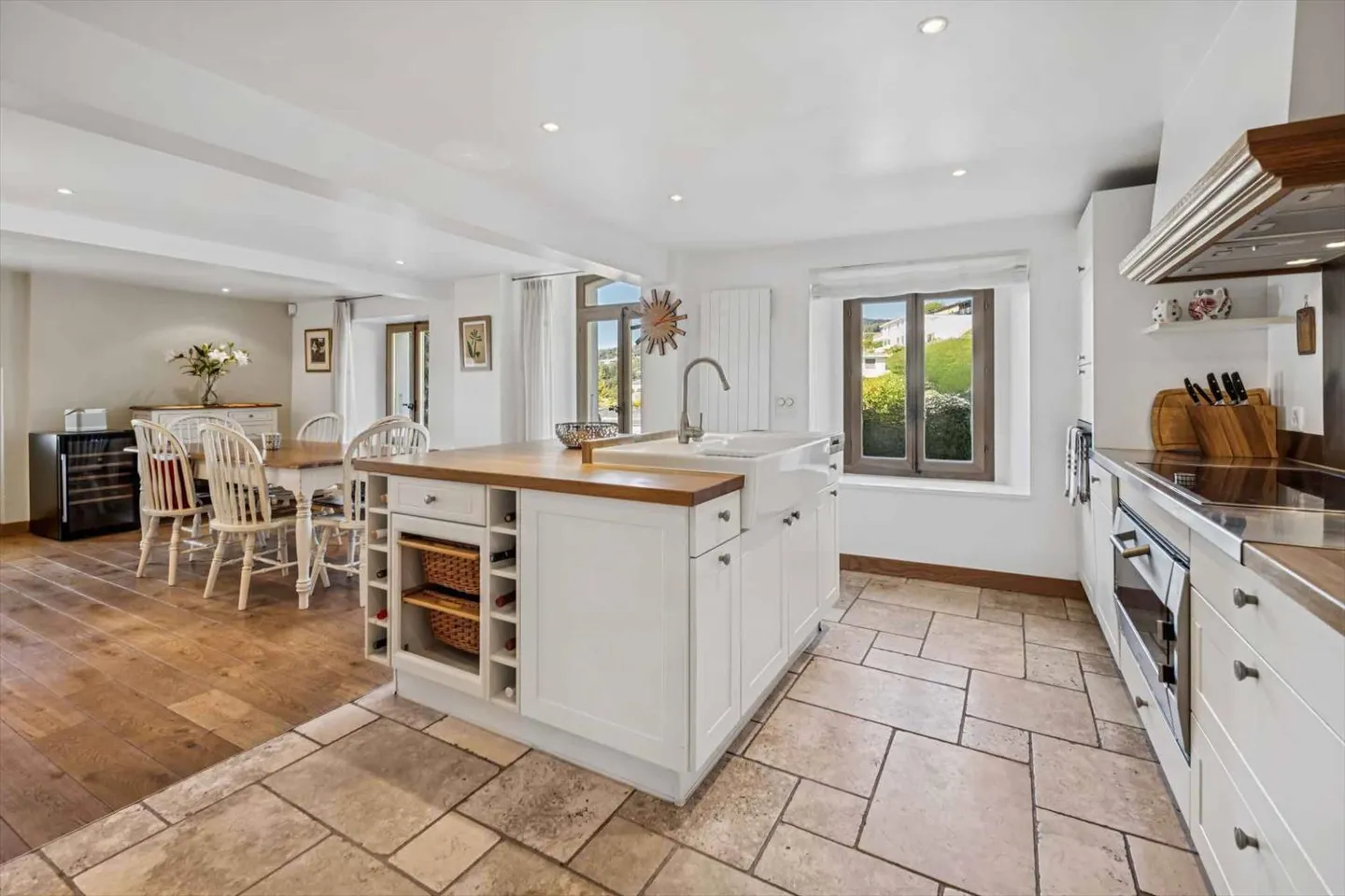 Casa di viticoltore di qualità eccezionale con oltre 450 m2 e vista mozzafiato - Foto 5 di 13