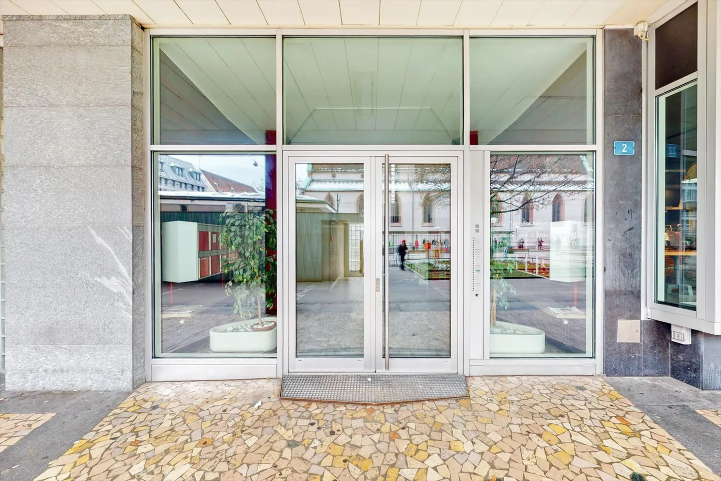 Home in the Heart of Basel - Photo 2 of 11