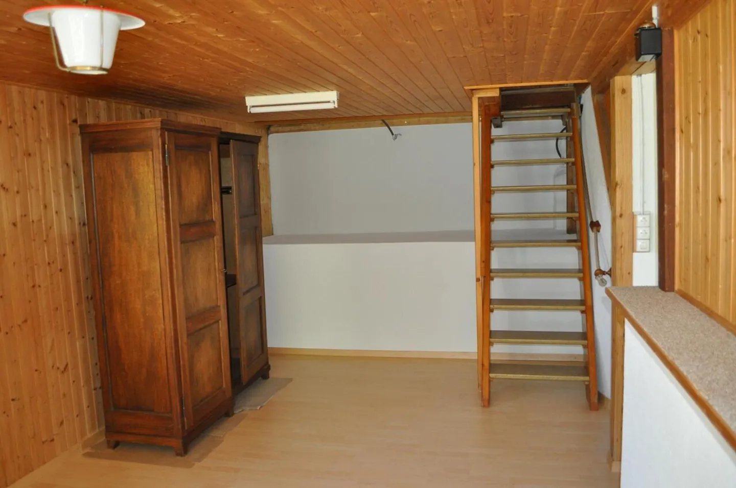 Charmantes Chalet mit 3,5 Zimmern - Foto 6 von 9