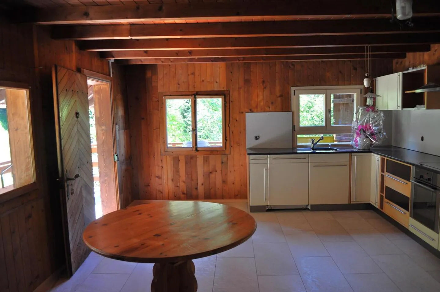 Charmantes Chalet mit 3,5 Zimmern - Foto 7 von 9
