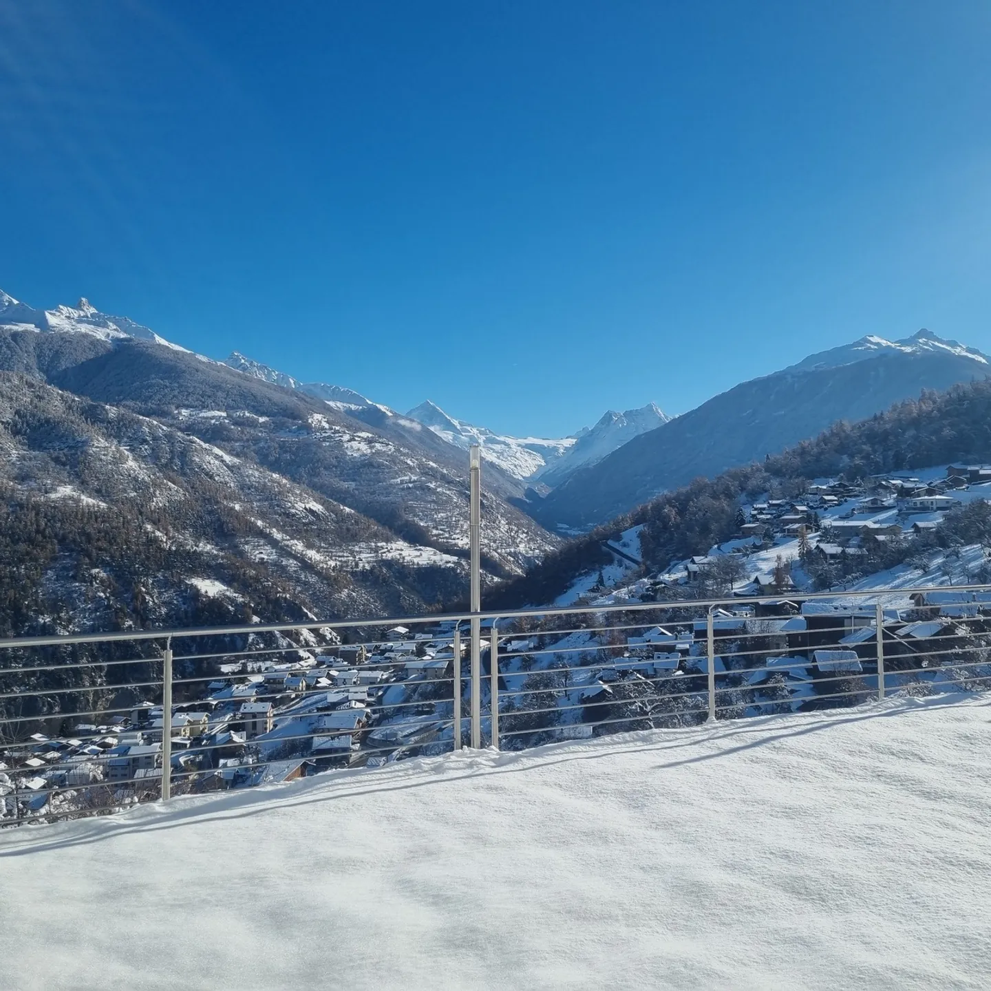 Propriété d'exception à Sion - Photo 2 sur 11