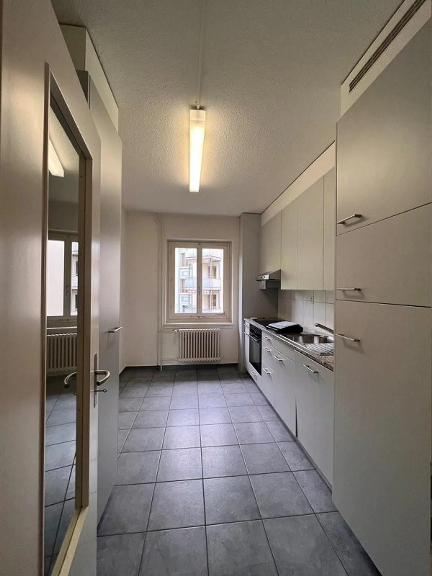 Appartement ensoleillé dans le quartier tendance de Wipkingen - Photo 2 sur 6