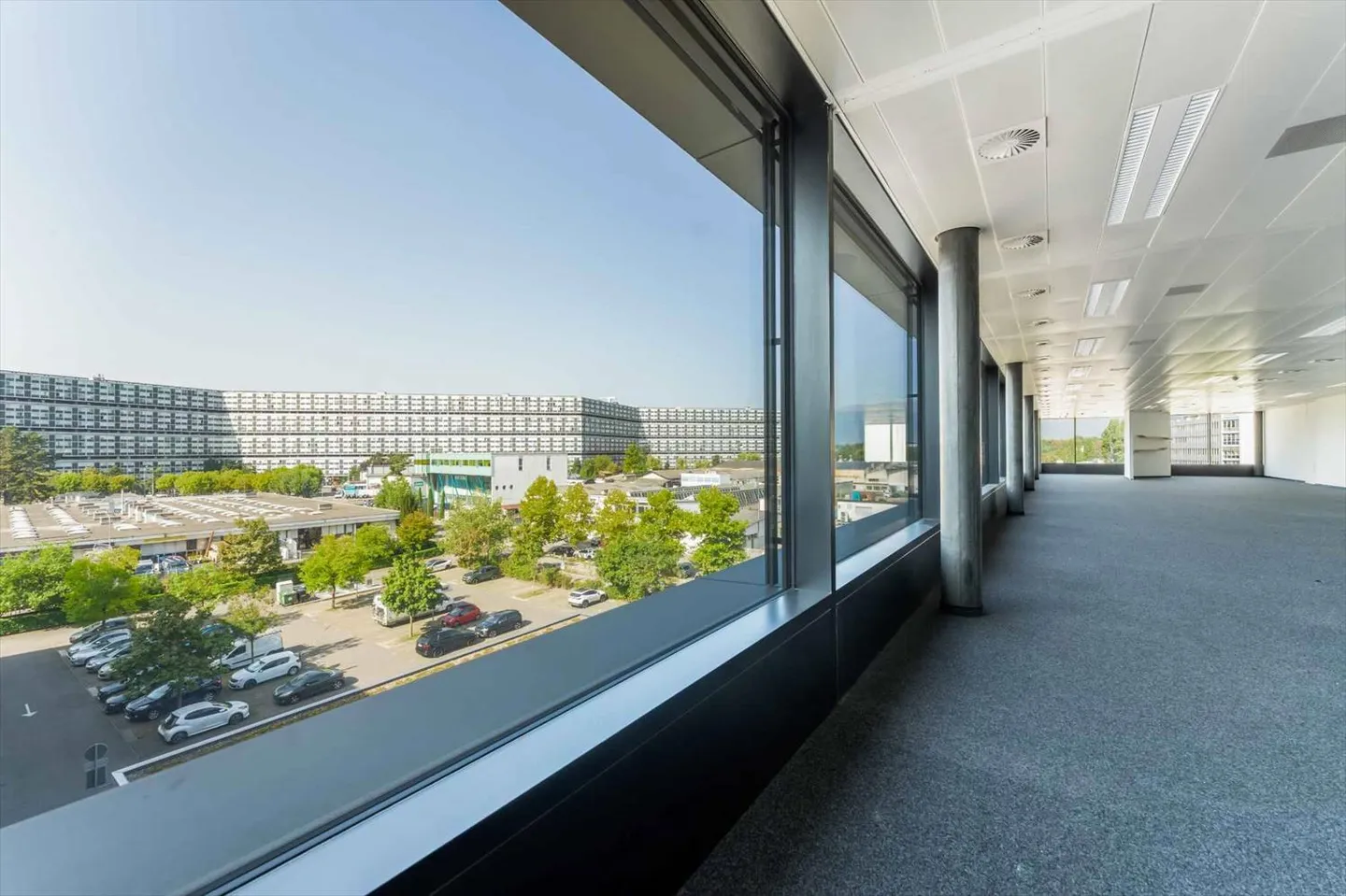 Magnifico spazio amministrativo di circa 350 m2 in un edificio recente a Ver - Foto 6 di 7