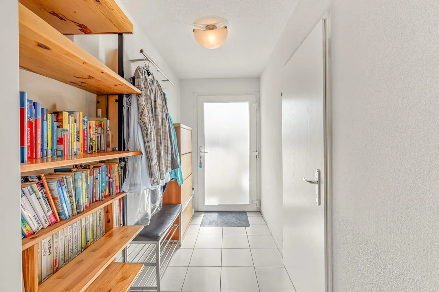 3.5-Zi-Wohnung mit Cheminée, Balkon & Tiefgaragenparkplatz - Foto 13 von 18