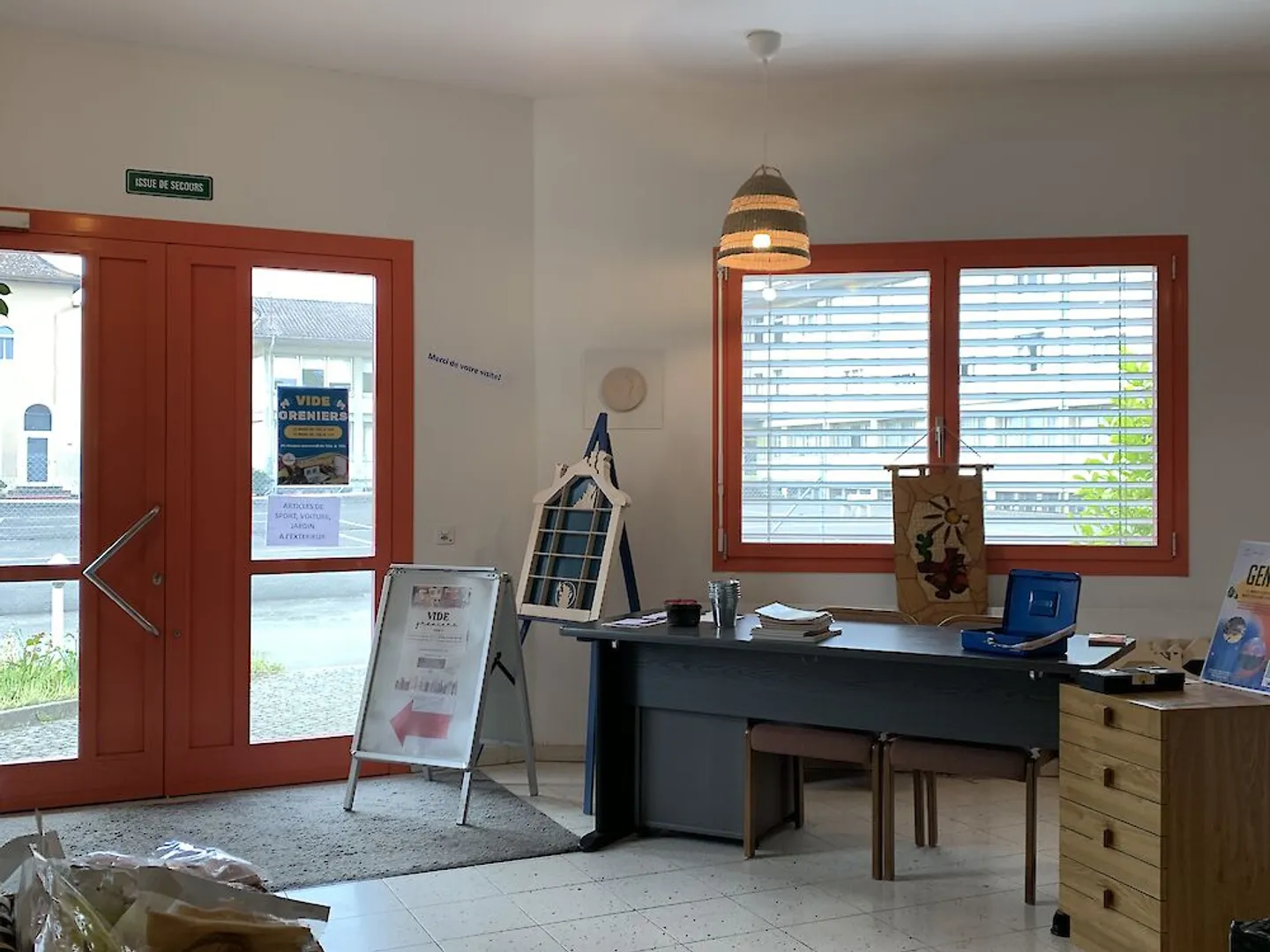 Proprietà commerciale in affitto - Foto 4 di 13