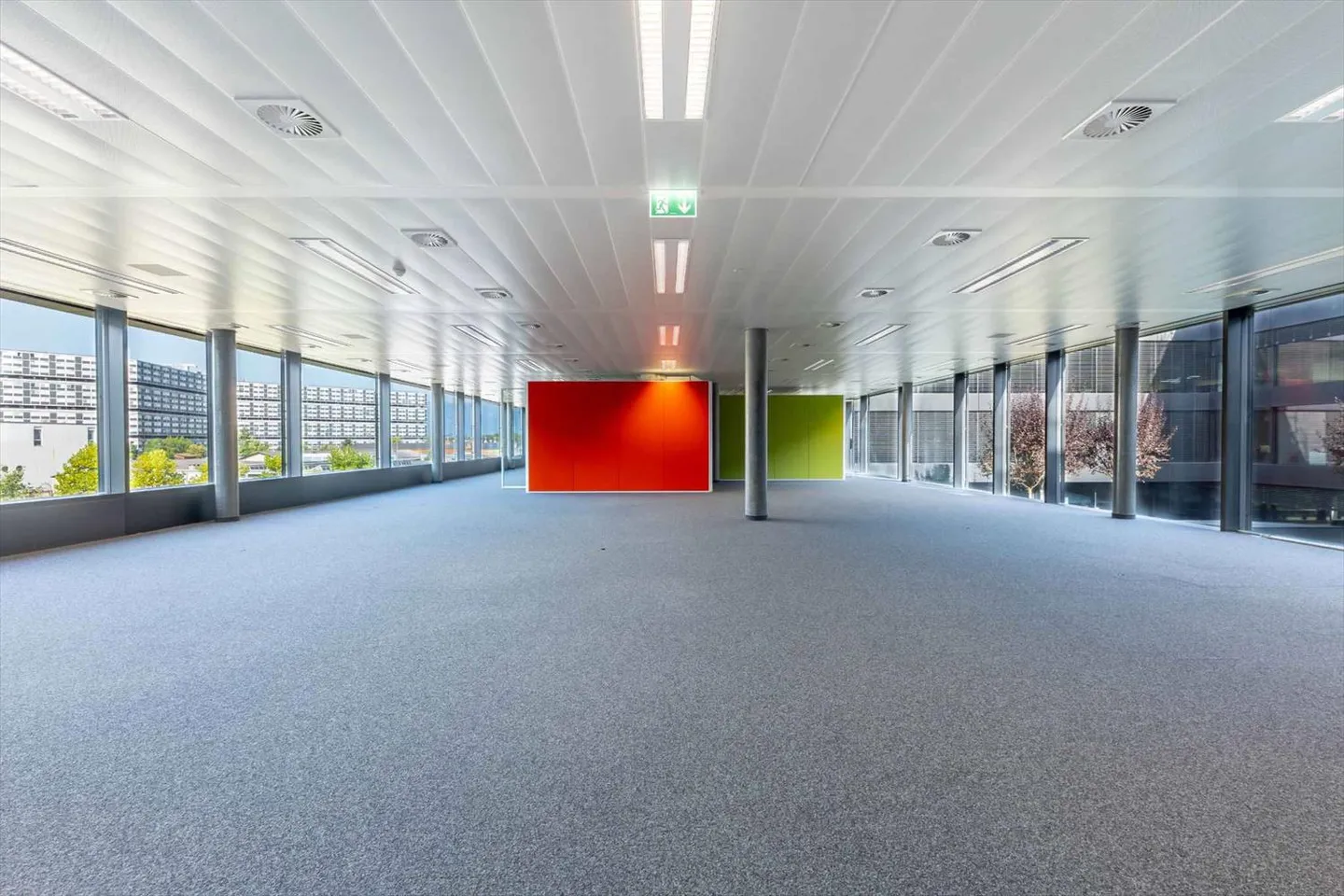 Magnifico spazio amministrativo di 526 m2 in un edificio recente. - Foto 8 di 8