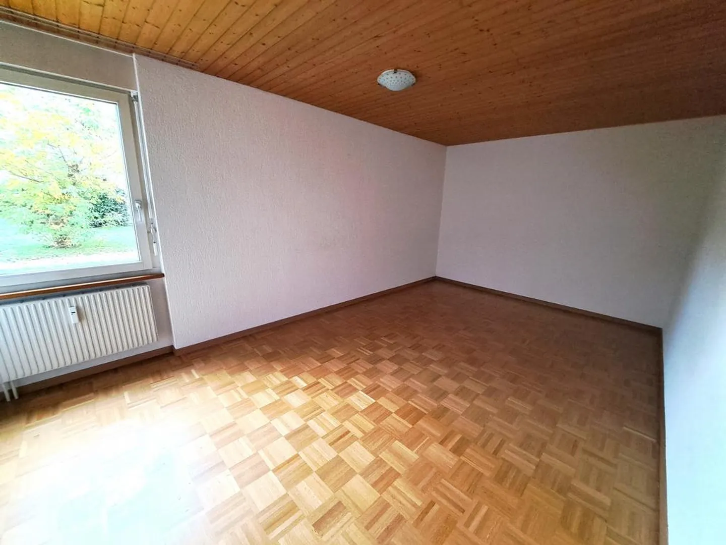 Superbe appartement familial avec patio - Photo 5 sur 9