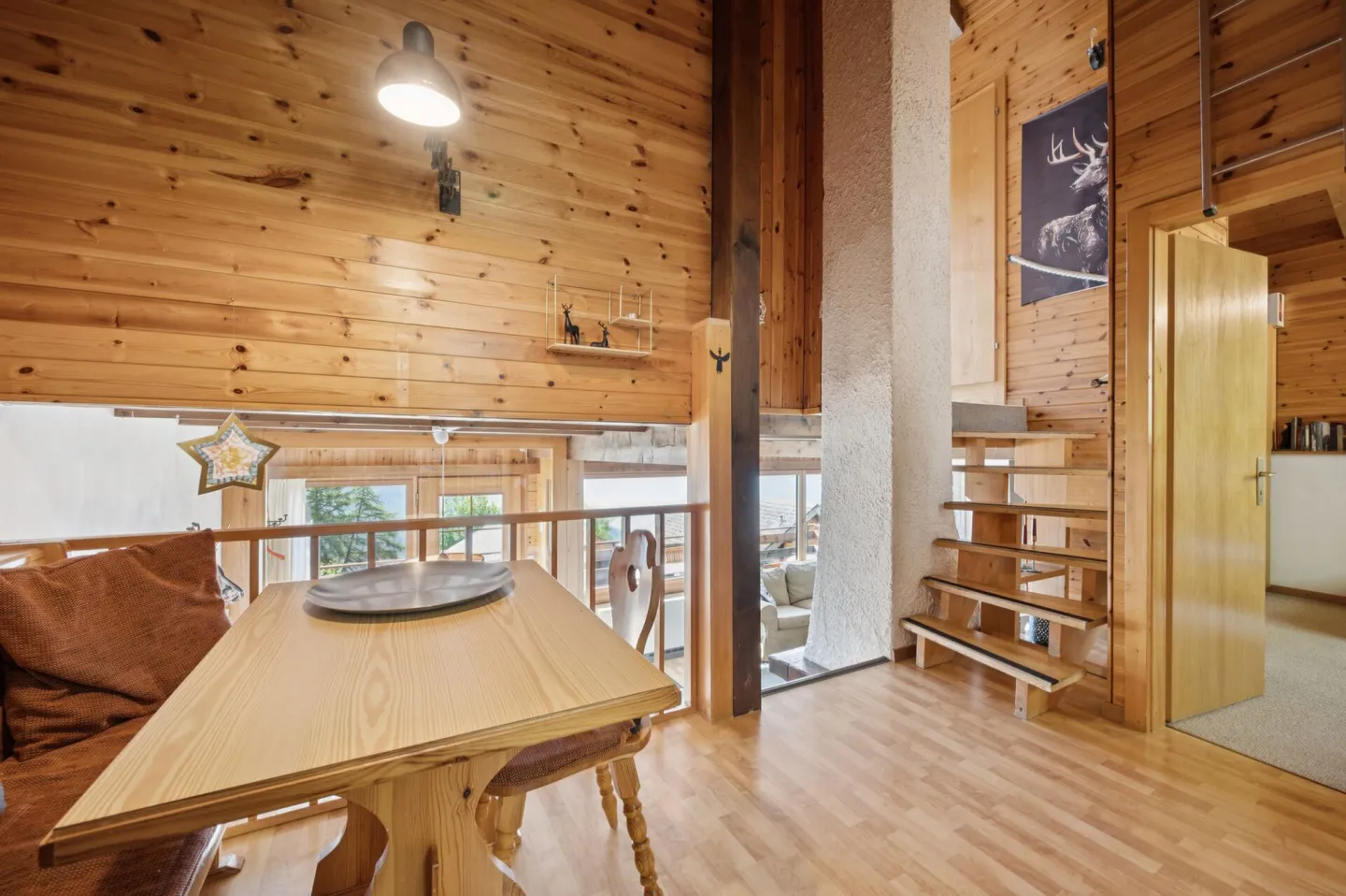 4.5-Room Holiday Paradise with Sunny Terrace and Mountain Backdrop - Photo 7 of 13
