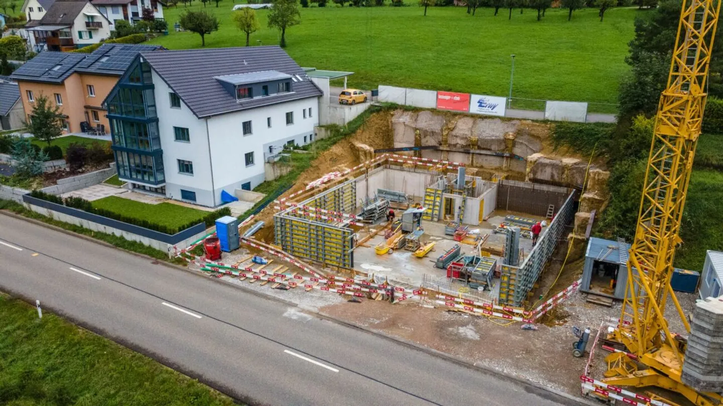 Appartamento attico 4.5 locali con giardino d'inverno e vista libera - nuova costruzione a Rothenfluh (BL) - Foto 7 di 12