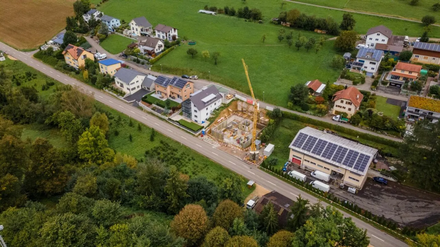 Appartamento attico 4.5 locali con giardino d'inverno e vista libera - nuova costruzione a Rothenfluh (BL) - Foto 11 di 12