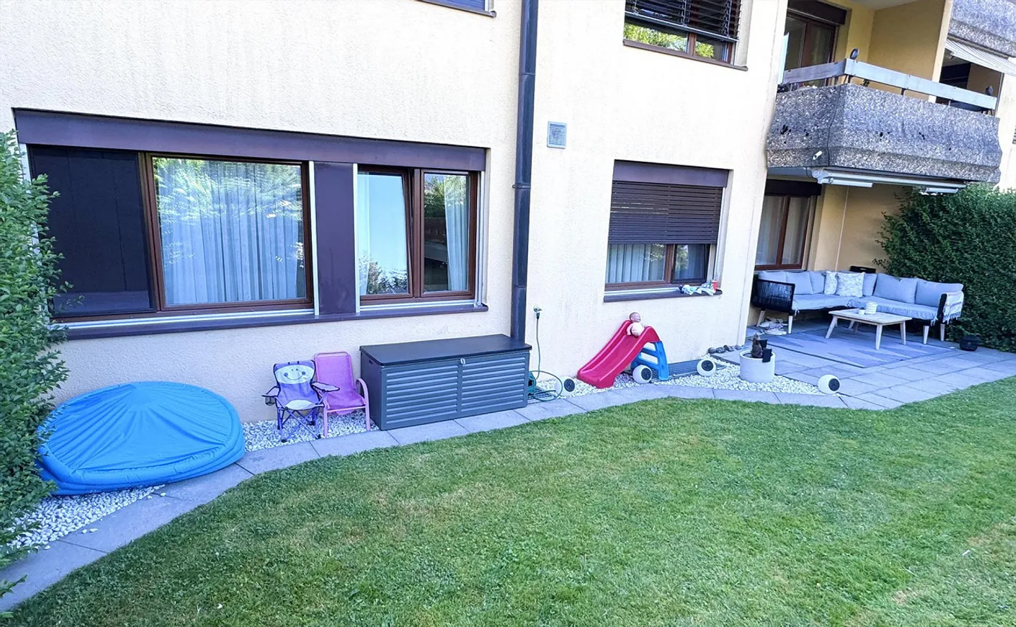 Helle Gartenwohnung in Abtwil - Foto 2 von 11