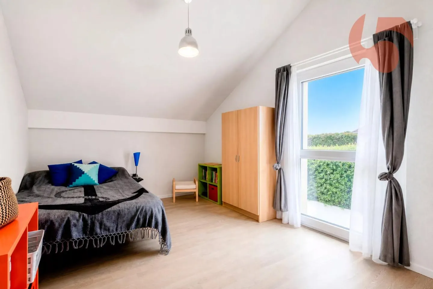 Magnificent 4.5-room villa with panoramic view of the Jura and the countryside - Photo 8 of 13
