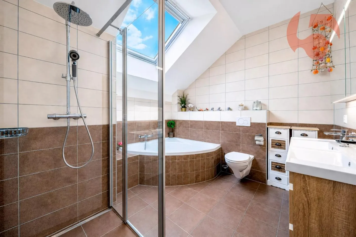 Magnificent 4.5-room villa with panoramic view of the Jura and the countryside - Photo 12 of 13