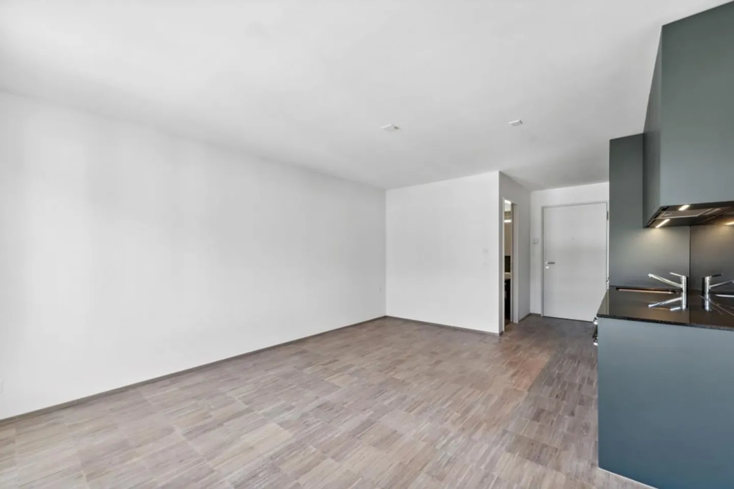 Stilvolles Studio im Herzen von Horw - Foto 2 von 10