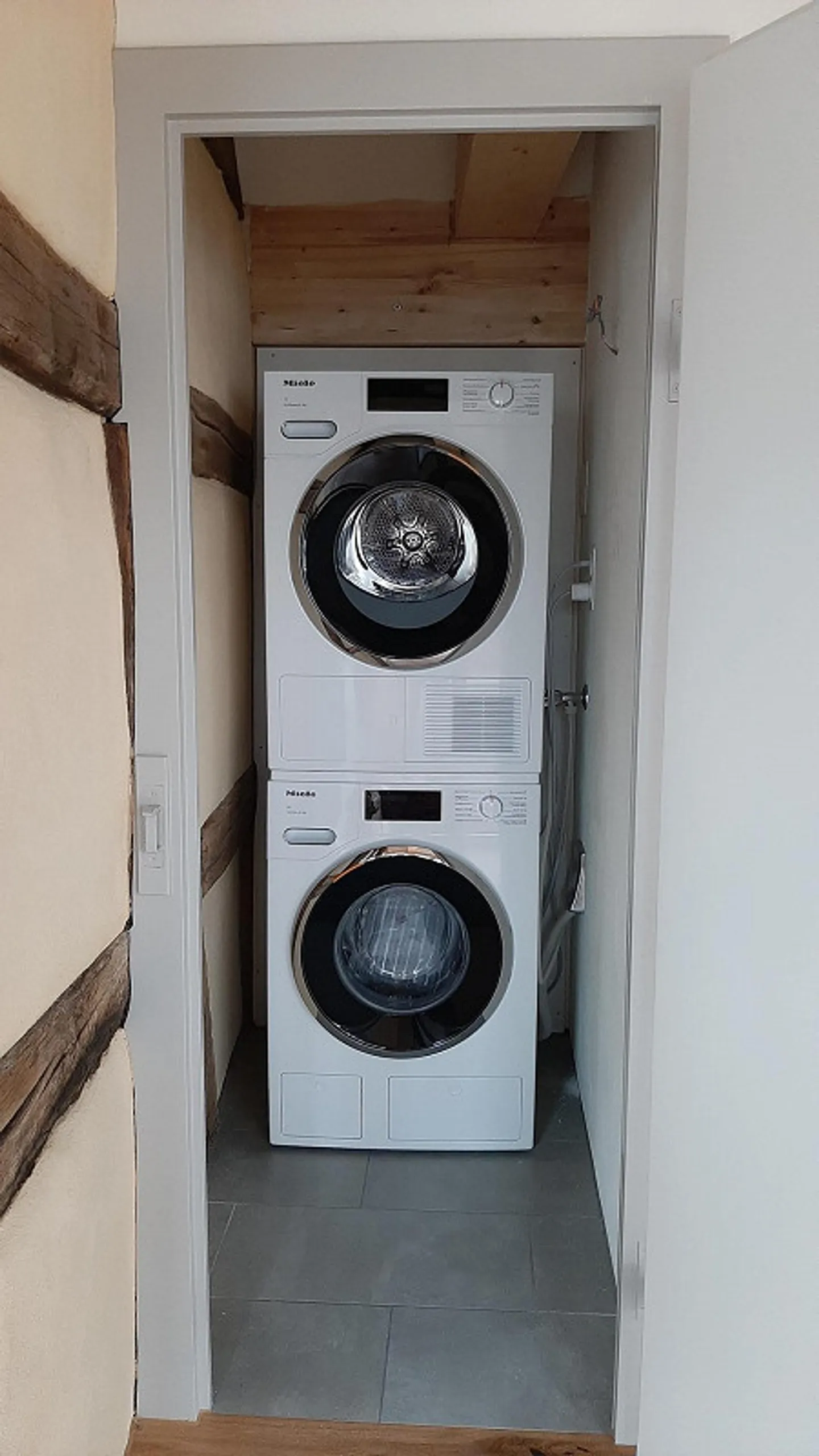 Charmante et moderne appartement de 3 pièces avec une ambiance rustique - Photo 8 sur 8