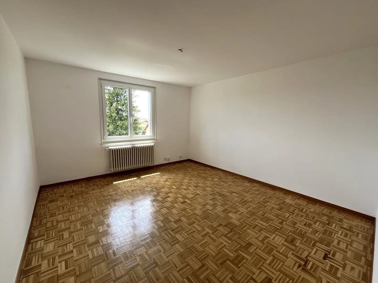 Charmantes Apartment mit Balkon - Foto 2 von 6