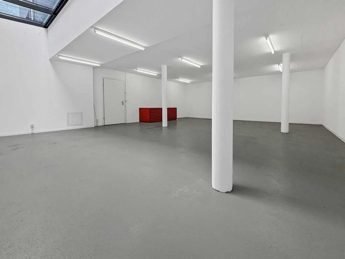 Espace commercial polyvalent à Ittigen - Photo 7 sur 11