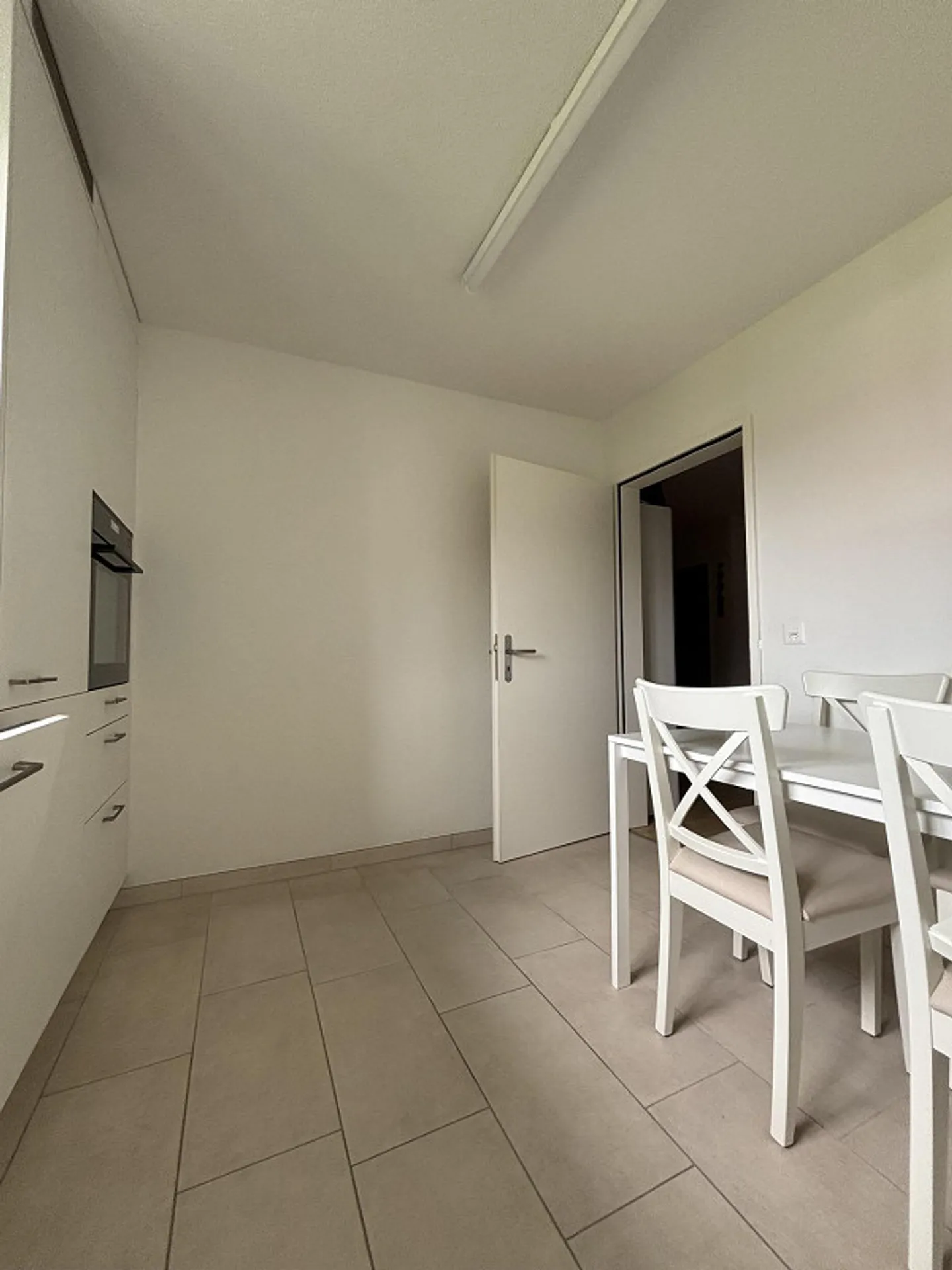 Charmante 4.5-Zimmer Wohnung - Foto 3 von 9