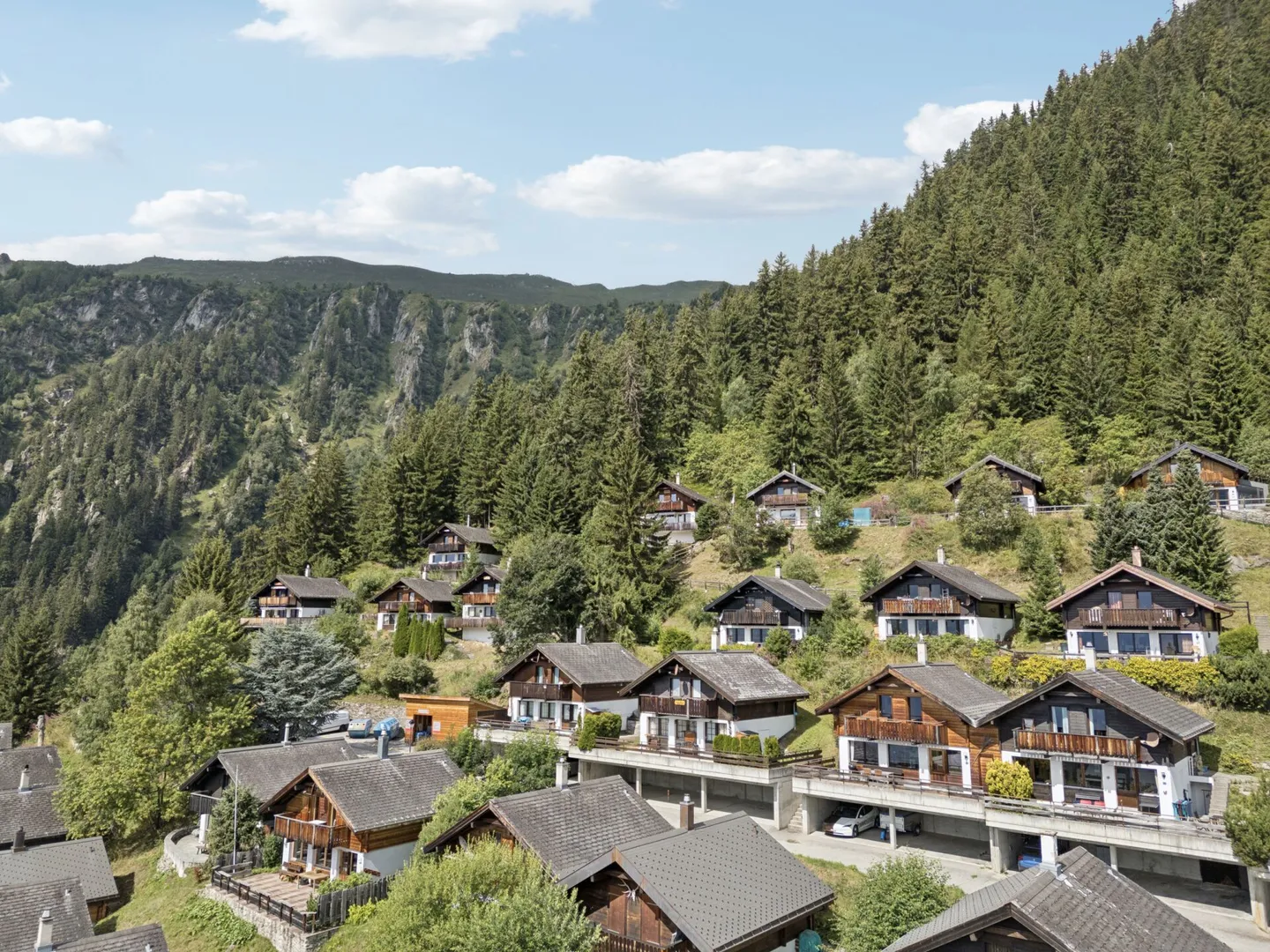 4.5-Room Holiday Paradise with Sunny Terrace and Mountain Backdrop - Photo 13 of 13