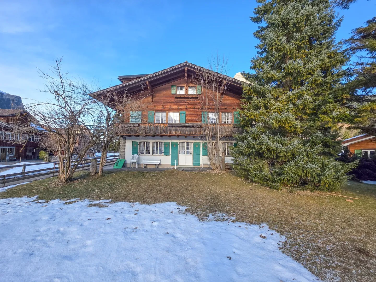 Maison individuelle de 8,5 pièces - Photo 1 sur 36