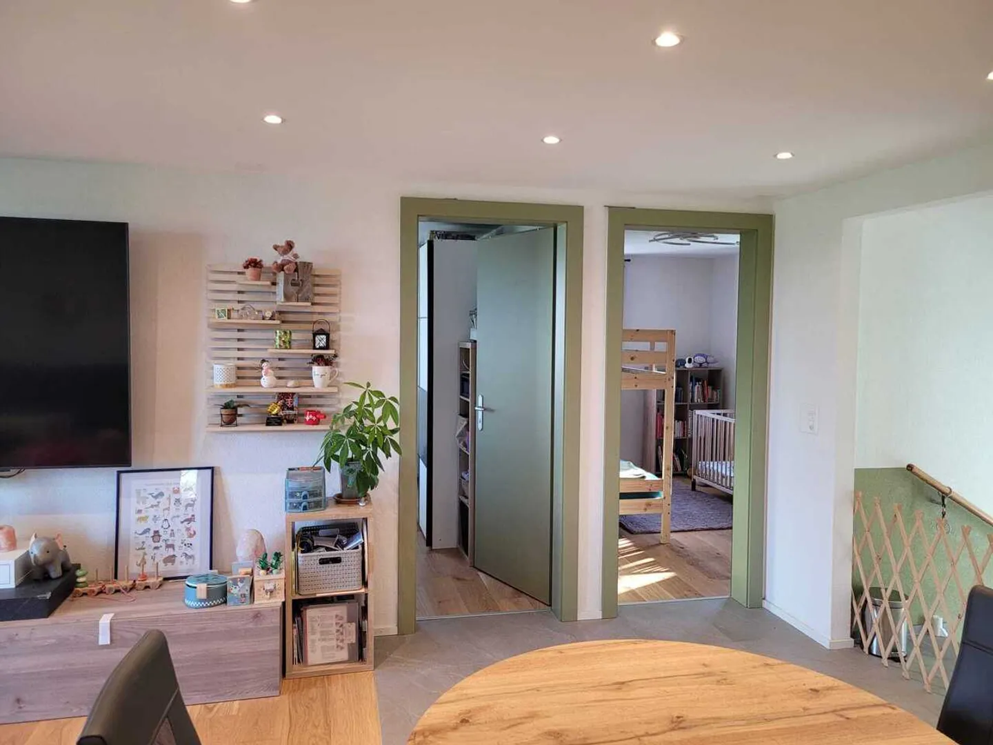 Wunderschönes Einfamilienhaus mit zwei Wohnungen - Foto 7 von 22