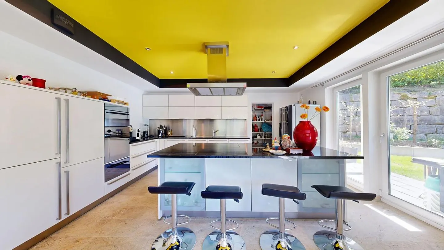 Moderna casa unifamiliare di 6,5 stanze con ascensore e doppio garage - Foto 5 di 13