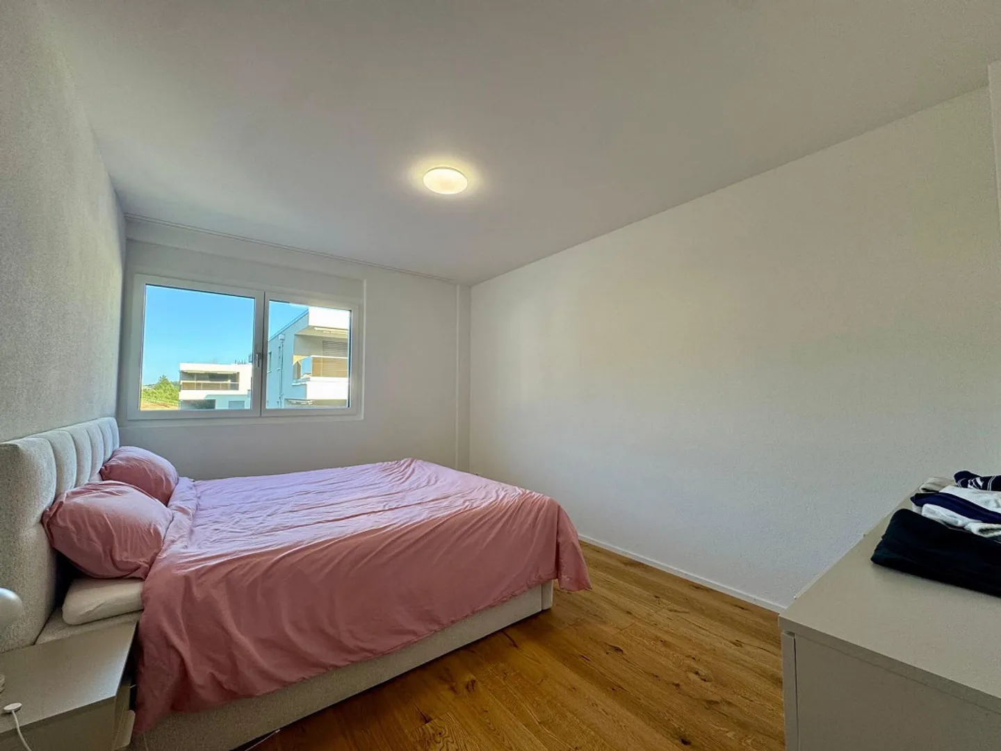 Spacieux avec confort et vue dégagée ! - Photo 8 sur 12