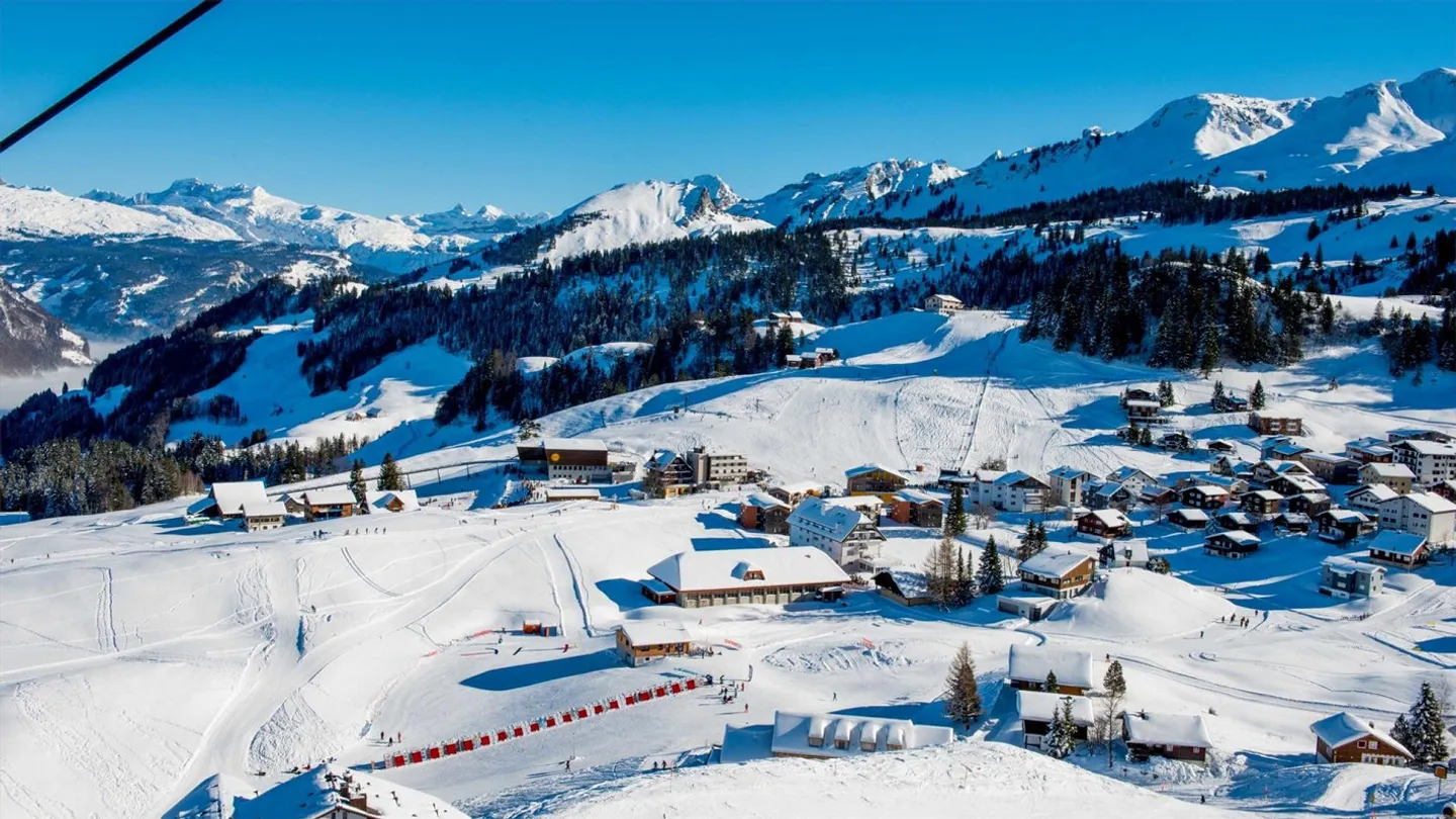 Living in the Mountains - Photo 9 of 10