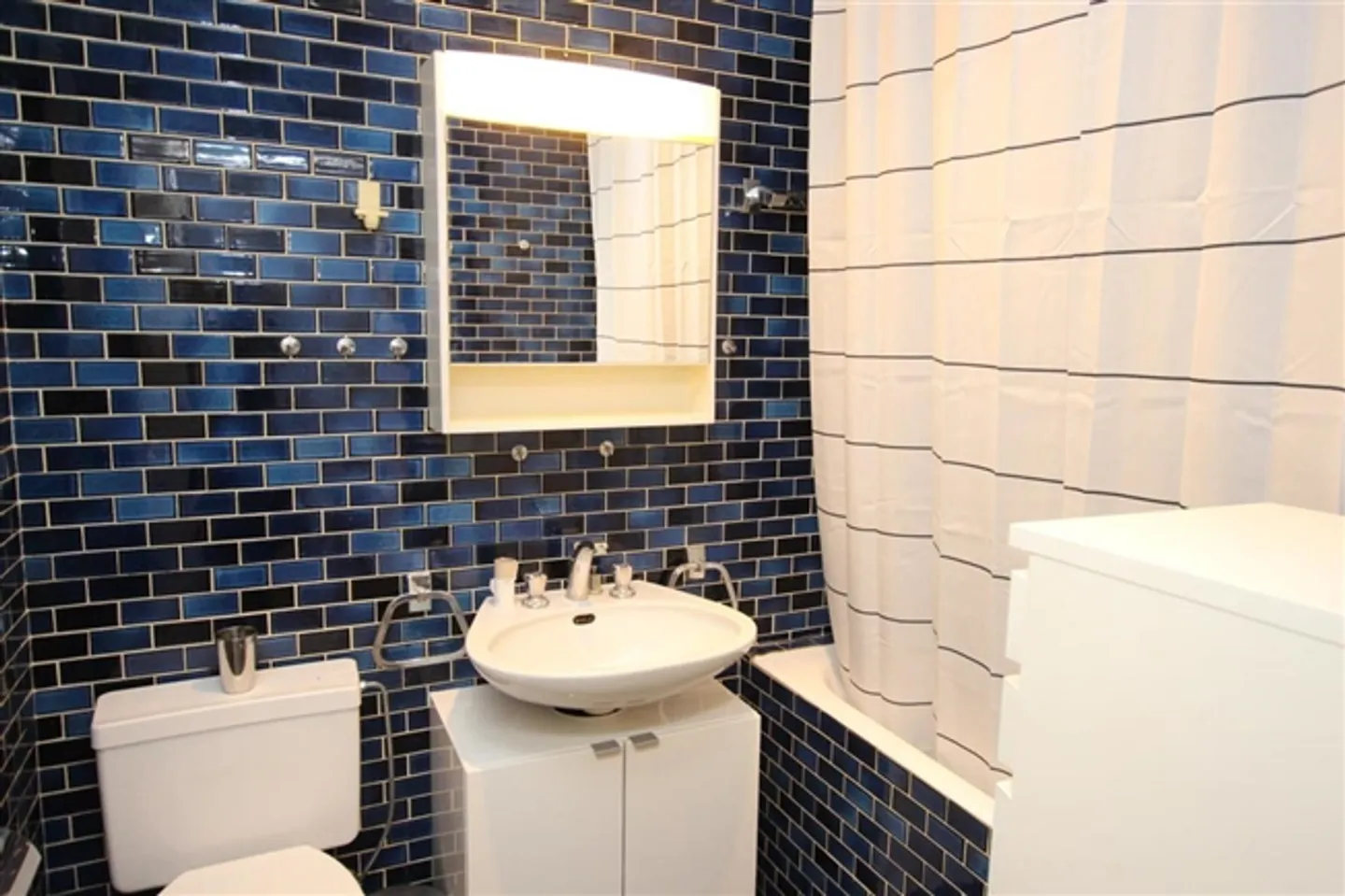 studio appartement - Photo 3 sur 7