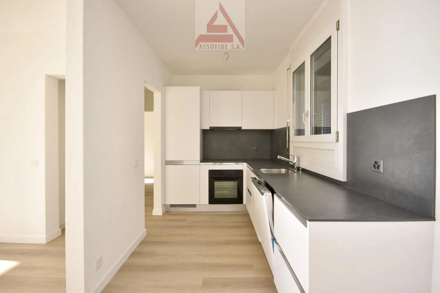 Sonnige 4.5-Zimmer Wohnung - Foto 2 von 5
