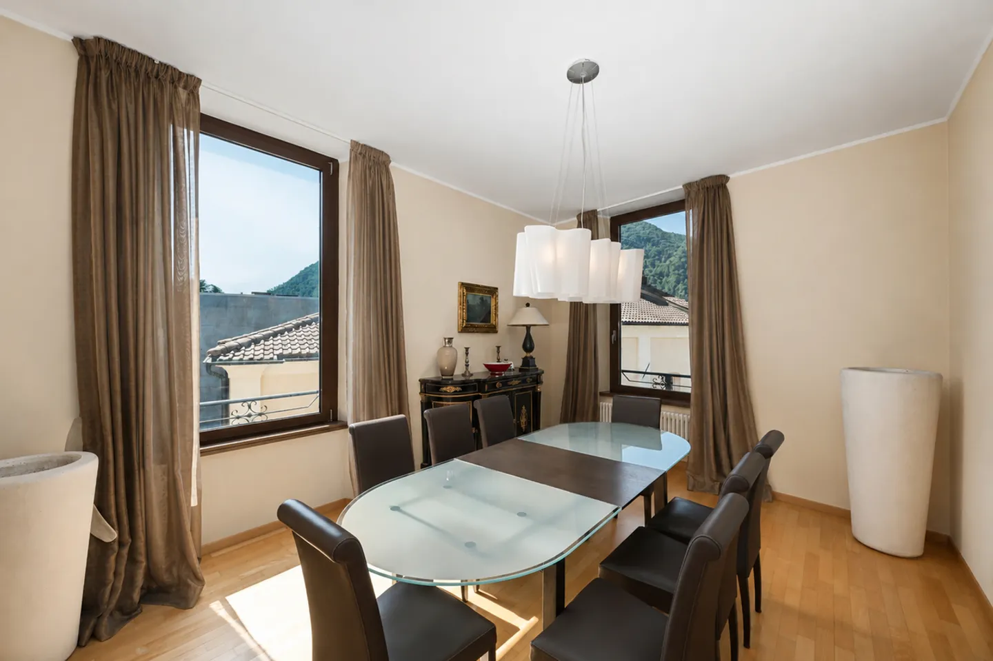 Penthouse Élégant Directement sur les Rives du Lac de Lugano - Photo 10 sur 21