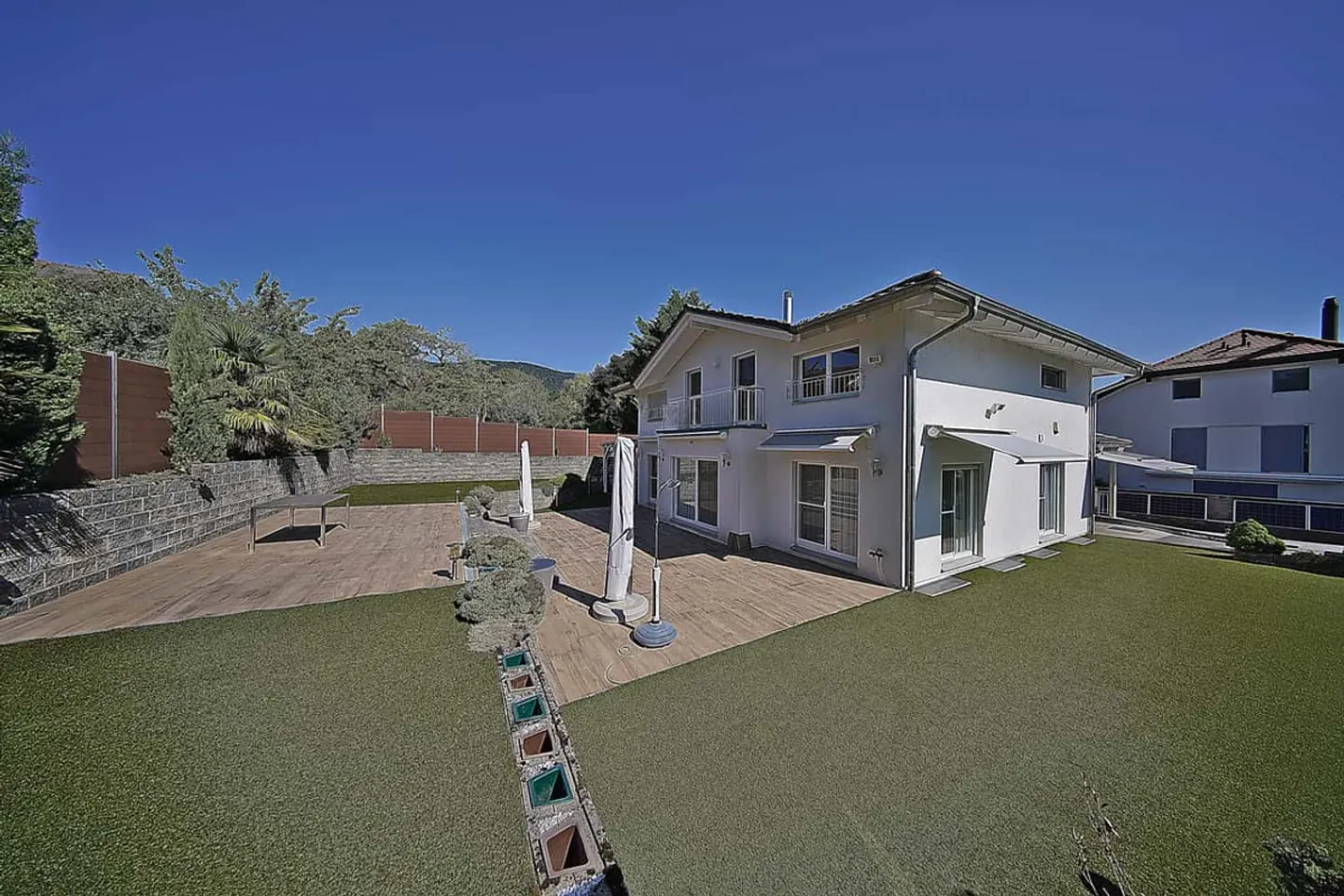 Esclusività - Proprietà del cuore, villa individuale in una zona tranquilla - Foto 6 di 34