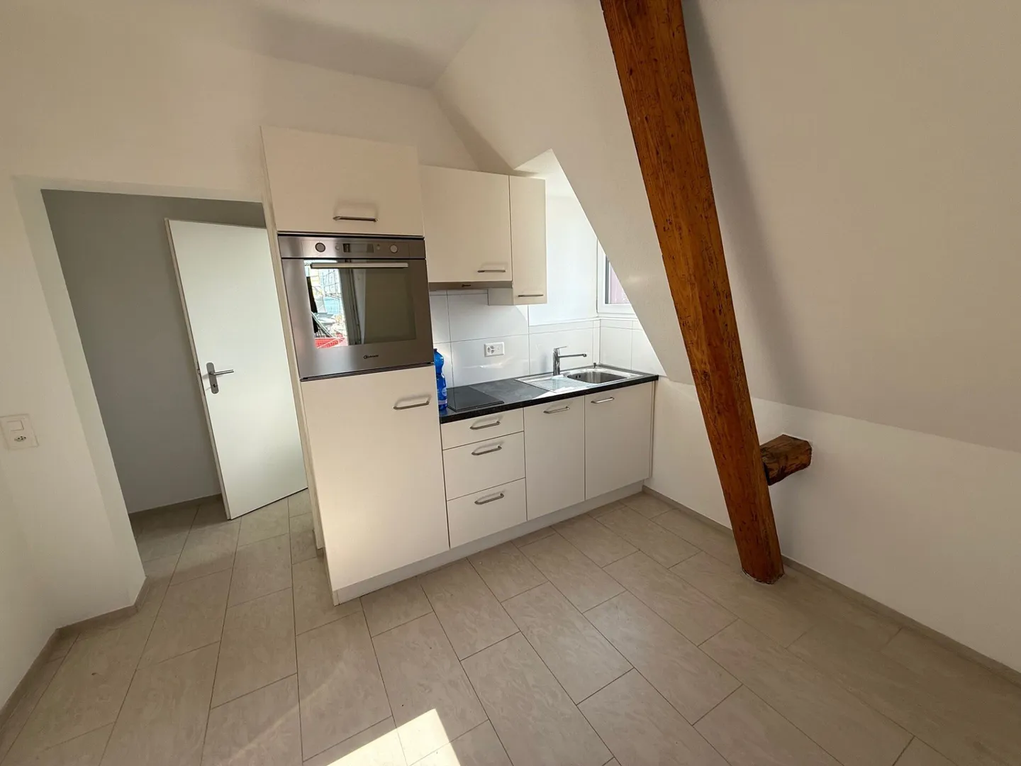 Charming 1.5-room apartment in Rorschach - Photo 2 of 8