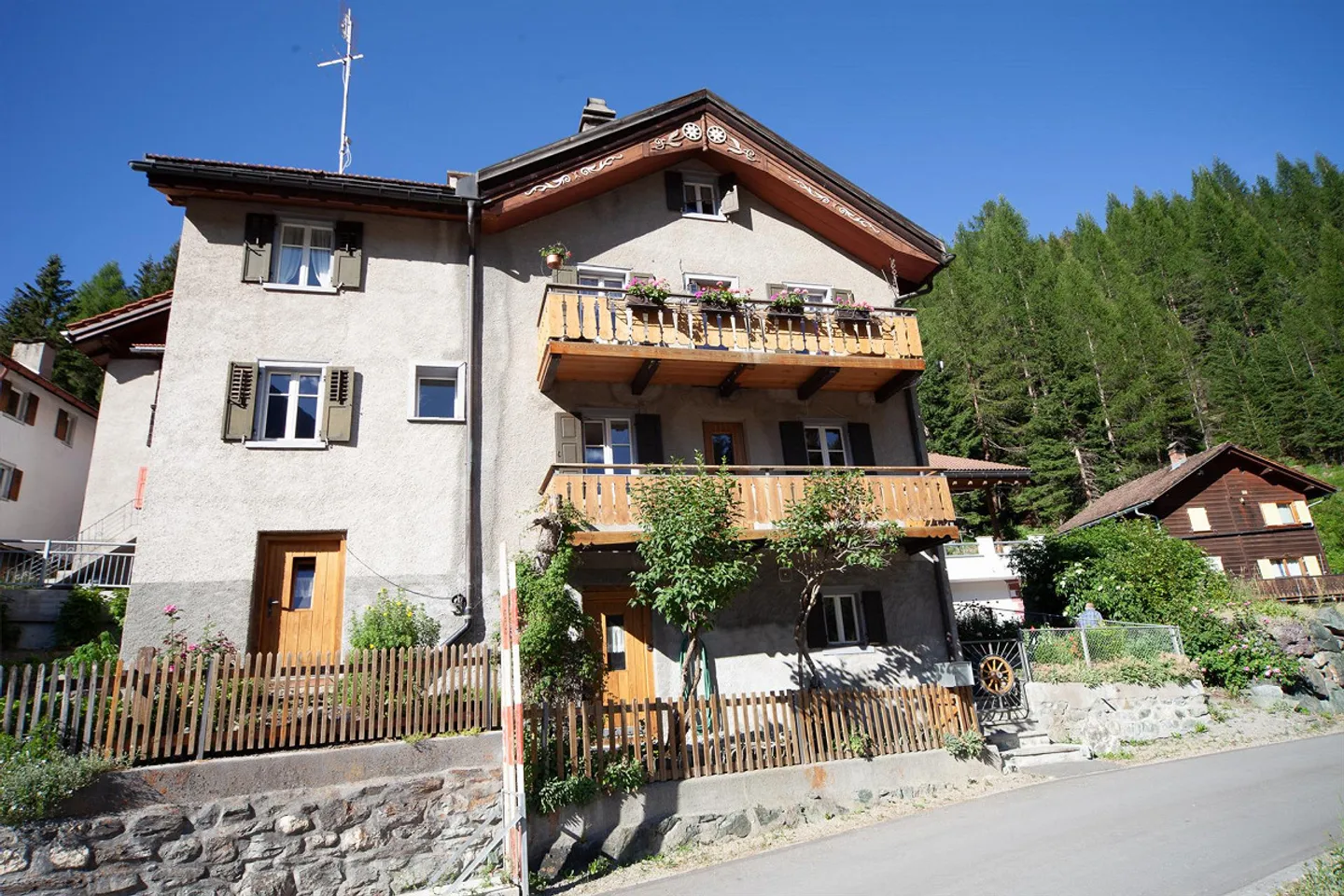 Chalet Incantevole vicino alle Aree Sciistiche - Foto 3 di 10