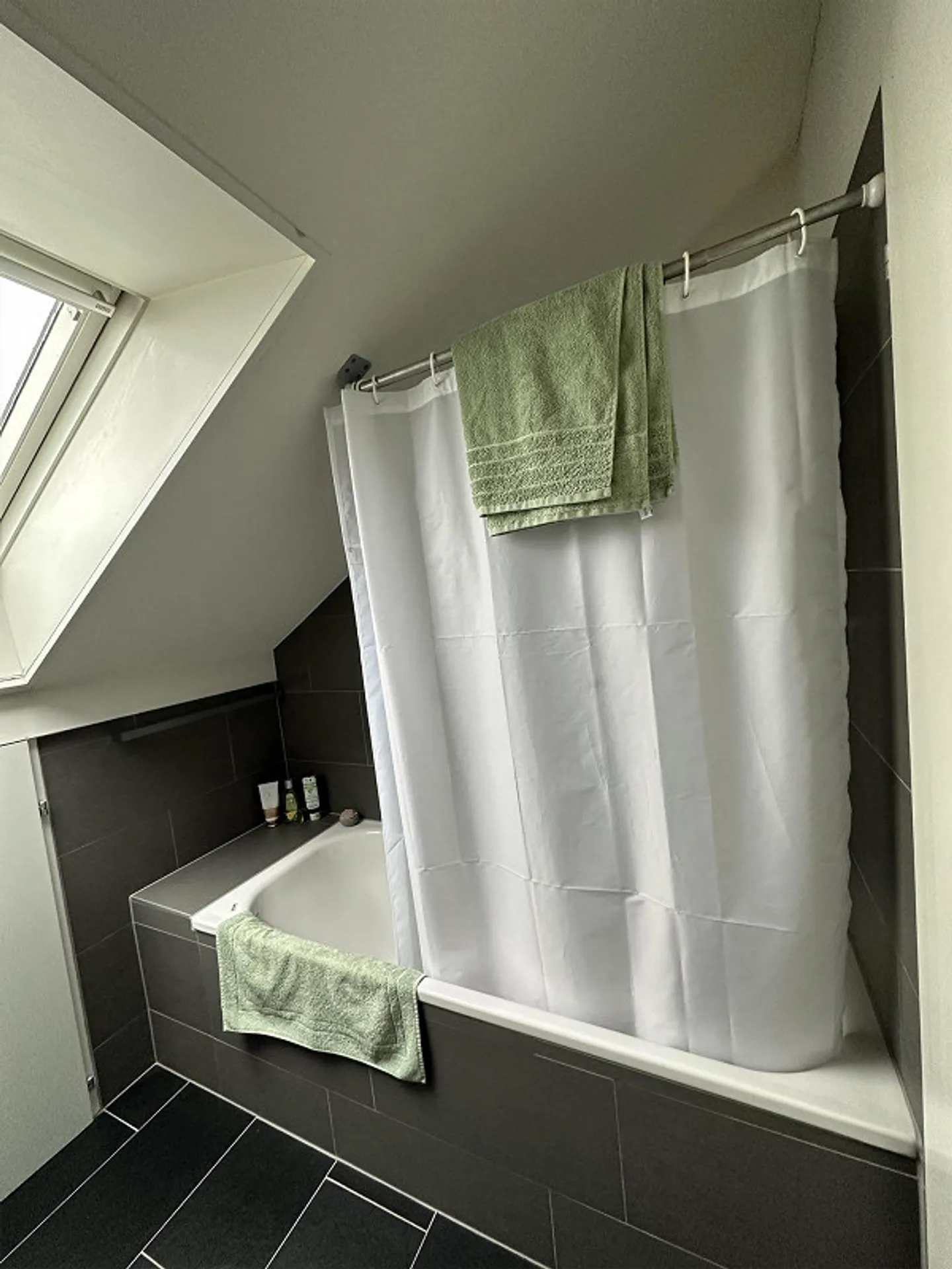 Appartamento mansardato 2.5 - Foto 5 di 9